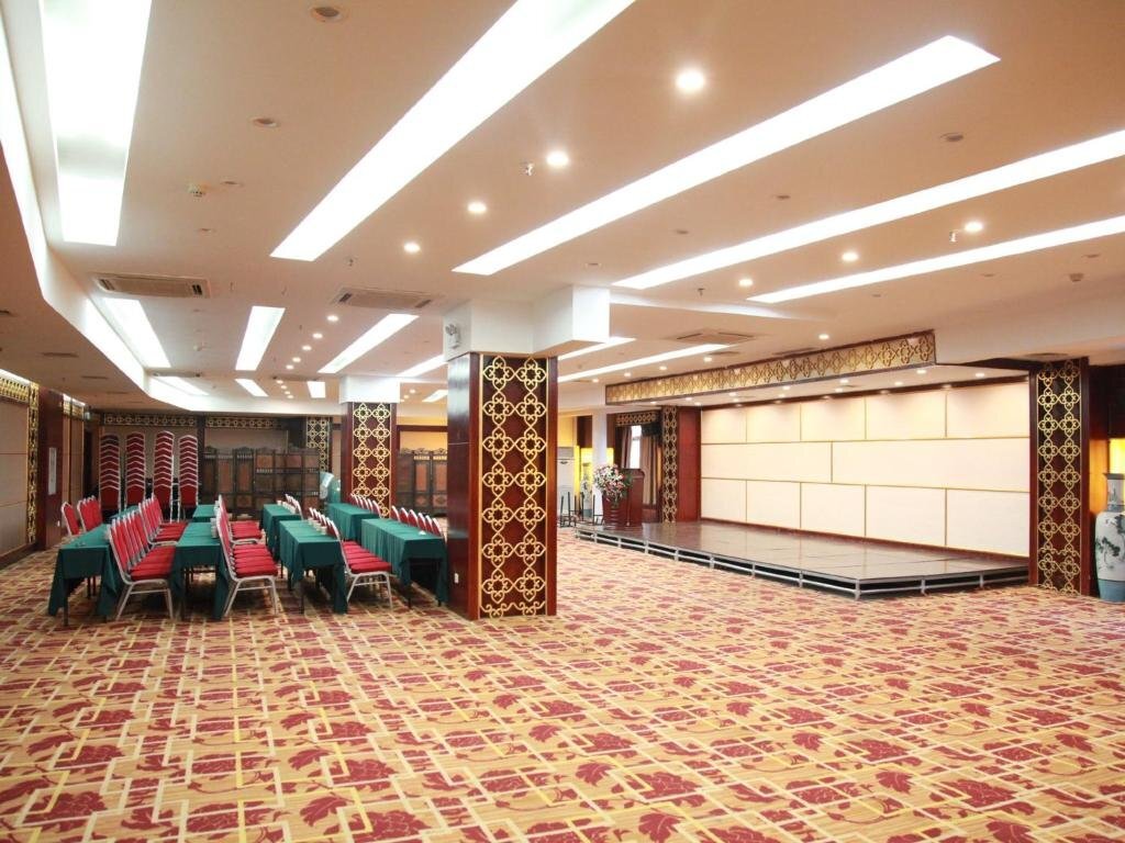 Лоян: Luoyang Yingtianmen Xinyuan International Hotel (Luoyi Ancient City)