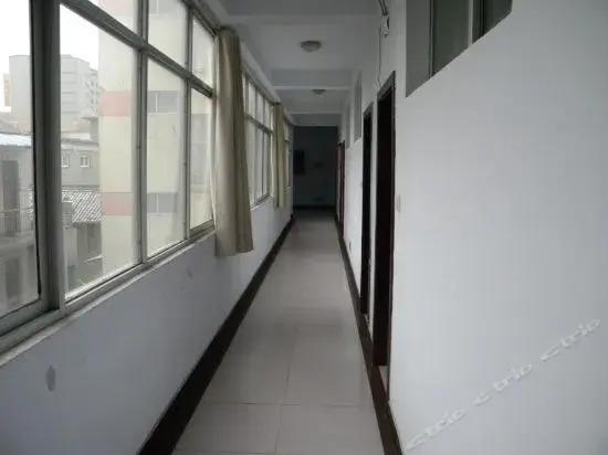 Юньчэн: Yuncheng Zi Yue Inn
