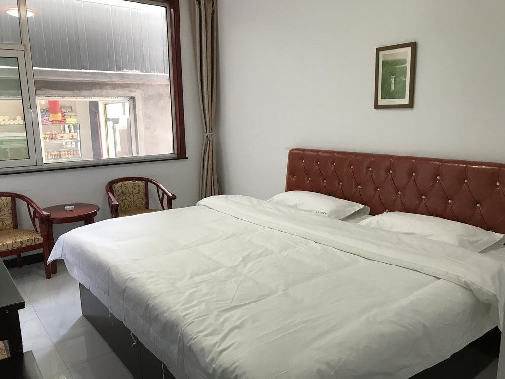 Синьчжоу: Wutaishan Holiday Inn