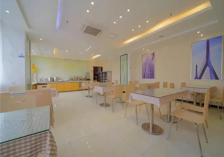 Чжуншань: City Comfort Inn Zhongshan City Zhongshangang Avenue