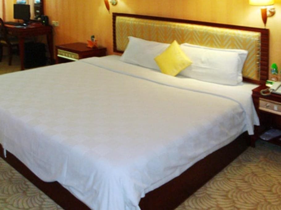 Чжуншань: Four Seas Hotel