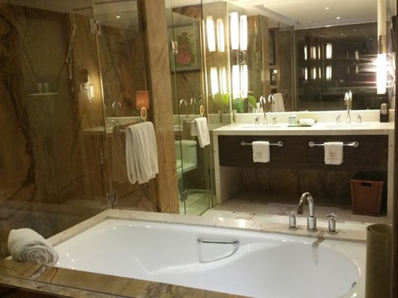 Юньфу: King Royal Hotel Yunfu