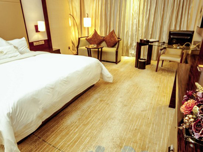 Юньфу: King Royal Hotel Yunfu