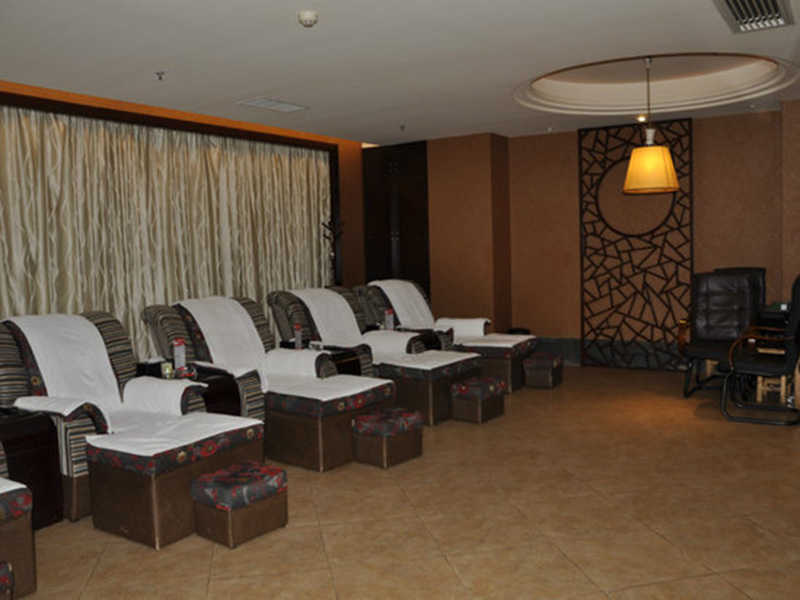 Юньфу: King Royal Hotel Yunfu