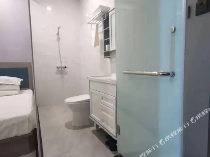 Хэншуй: Yijia Hotel
