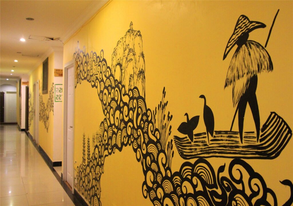 Гуйлинь: Guilin La Flowers Hostel