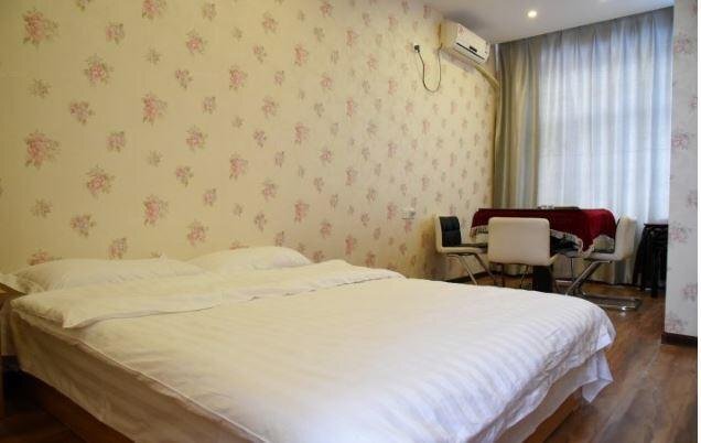Лянфан: Bayi Hotel
