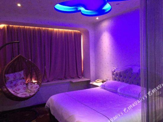 Лишуй: Yading Bay Hotel