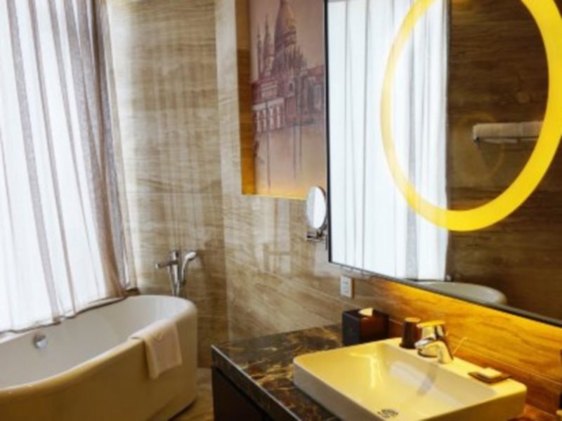 Даньдун: Venice Jianguo Hotel Dandong