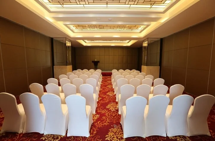Даньдун: Venice Jianguo Hotel Dandong