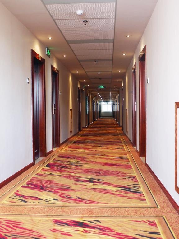 Цюйцзин: Qujing Municipal People's Congress Training Center Guesthouse