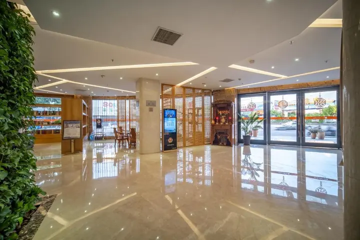 Чжуншань: Relteem Hotel