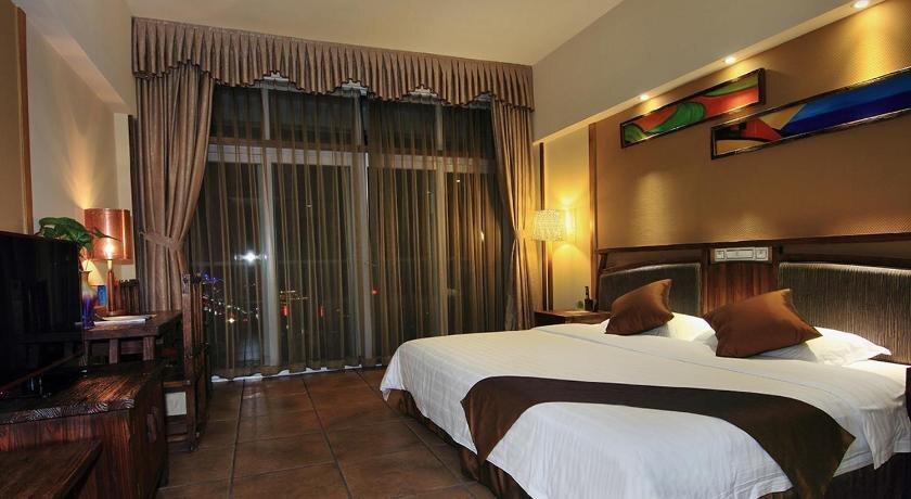 Джиангме: Azure Bay Resort