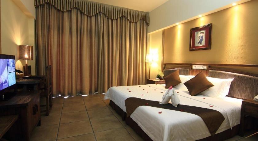 Джиангме: Azure Bay Resort