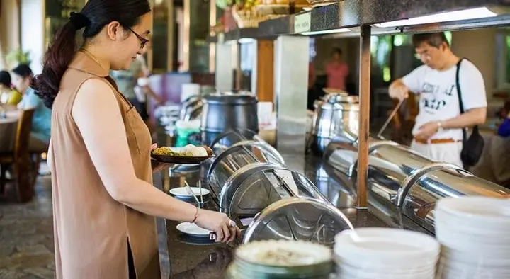 Джиангме: Azure Bay Resort