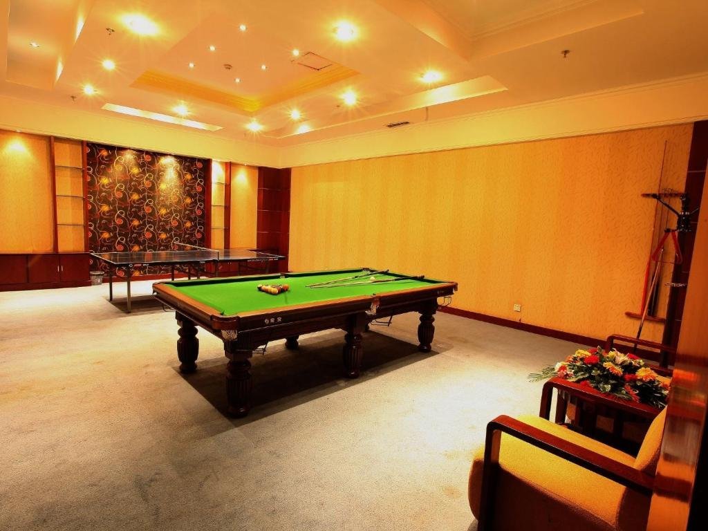 Синин: Enraton International Hotel
