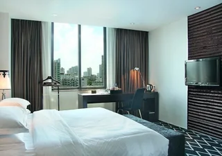 Наньнин: M Hotels