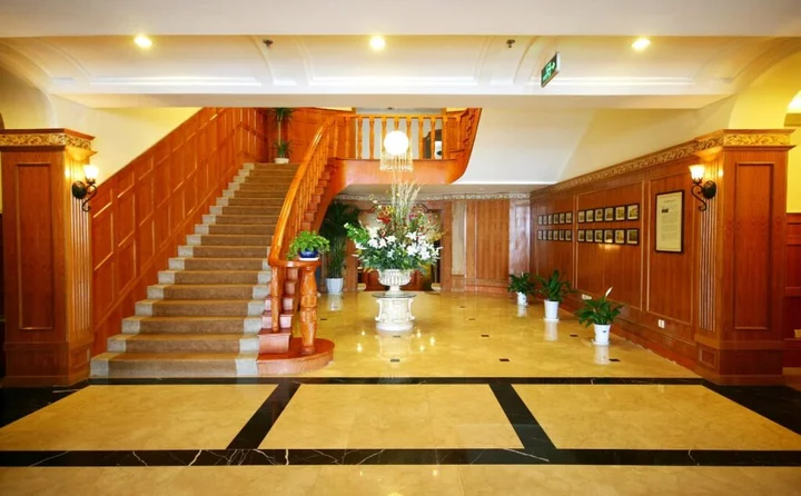 Циндао: Zhanqiao Prince Hotel