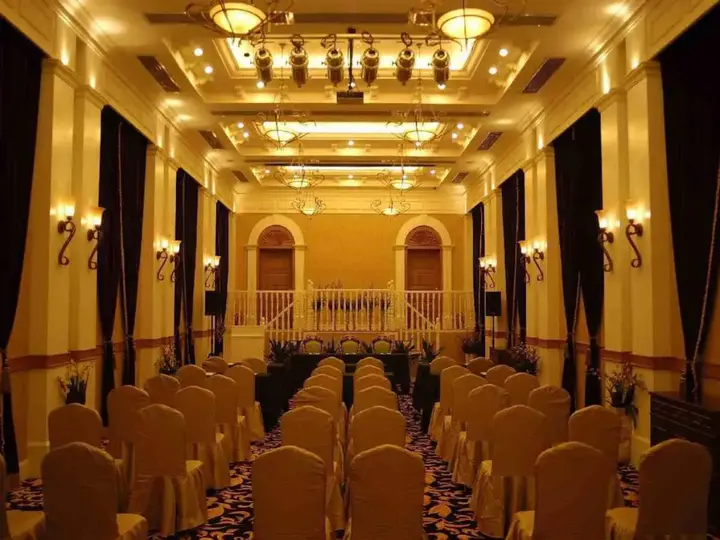 Циндао: Zhanqiao Prince Hotel