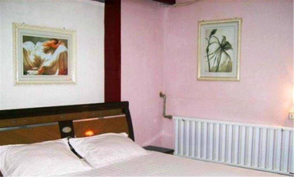 Цзинин: Qufu Xianyaju Hotel