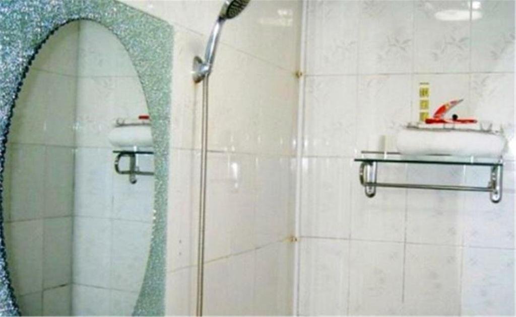 Цзинин: Qufu Xianyaju Hotel