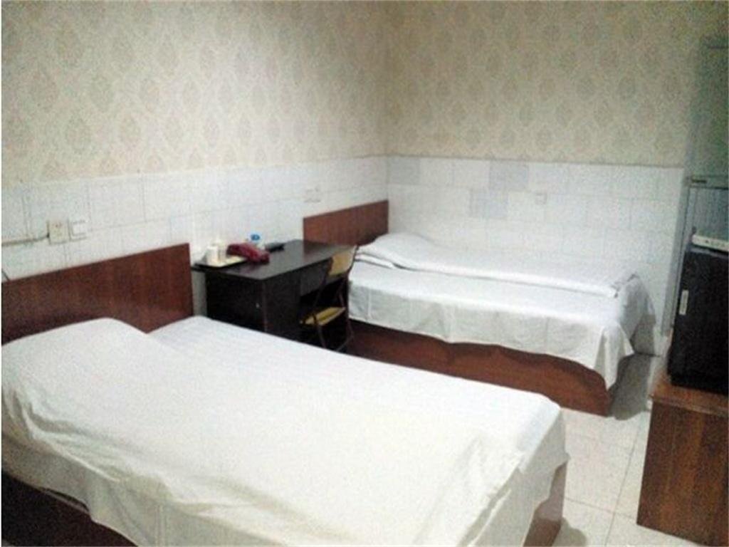 Мяньян: Anxian Changqing Hotel