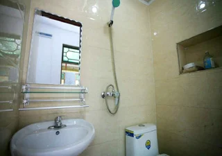 Цзиньчжун: Jintai Inn