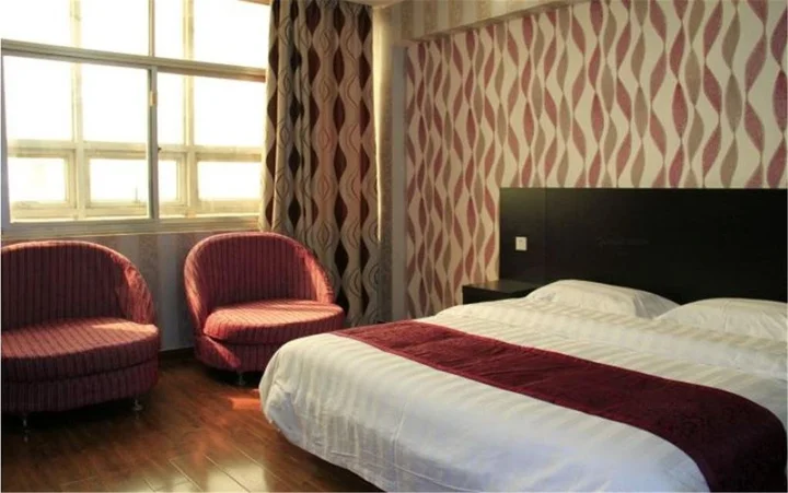 Хецзе: Heze E Home Business Hotel