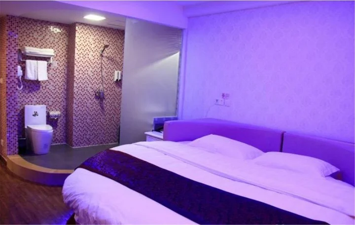 Хецзе: Heze E Home Business Hotel