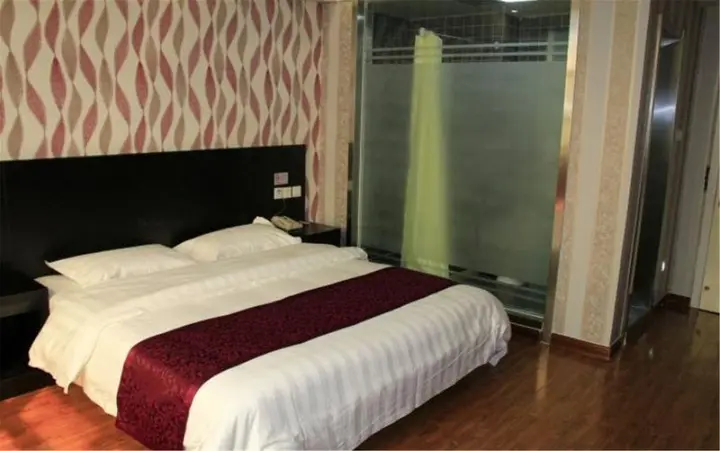 Хецзе: Heze E Home Business Hotel