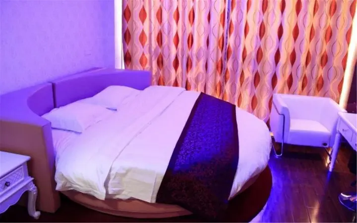 Хецзе: Heze E Home Business Hotel