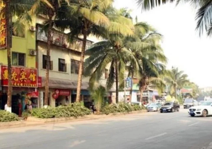 Цзинхун: Xishuangbanna Manyun Hotel