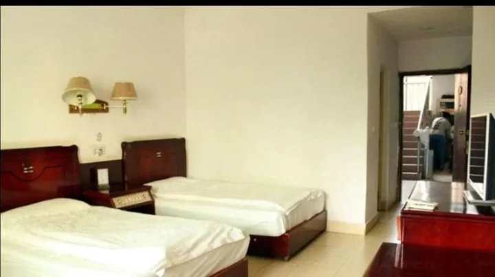 Цзинхун: Xishuangbanna Manyun Hotel