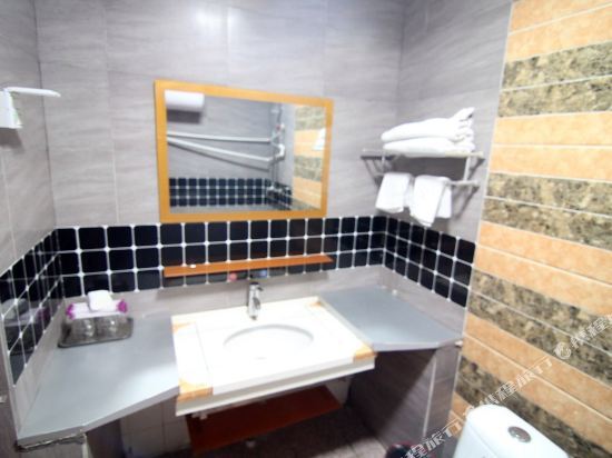 Баодин: Jinzhao Business Hotel
