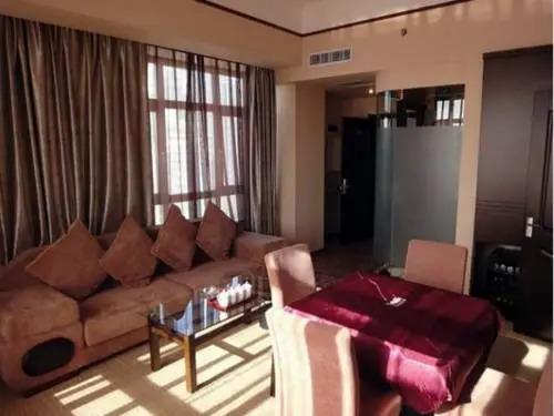 Харбин: Feilong International Business Hotel