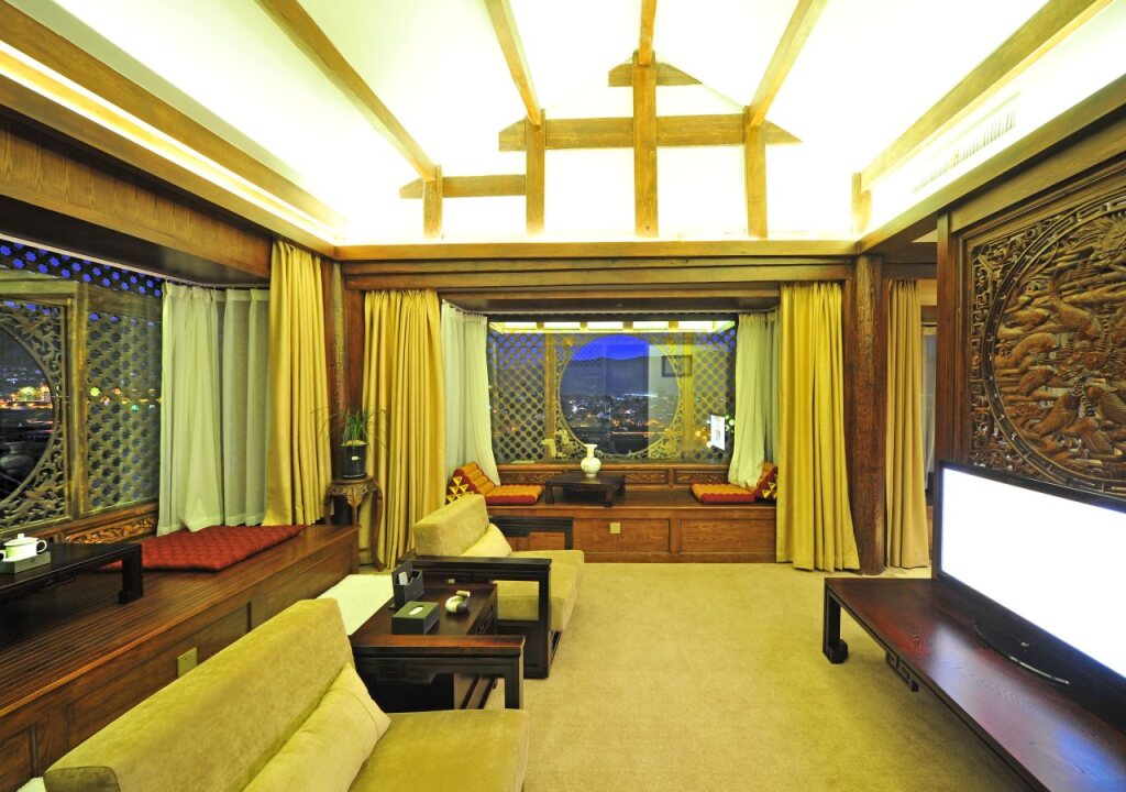 Lijiang Tianyu Shangyuan Hotel — фото 1