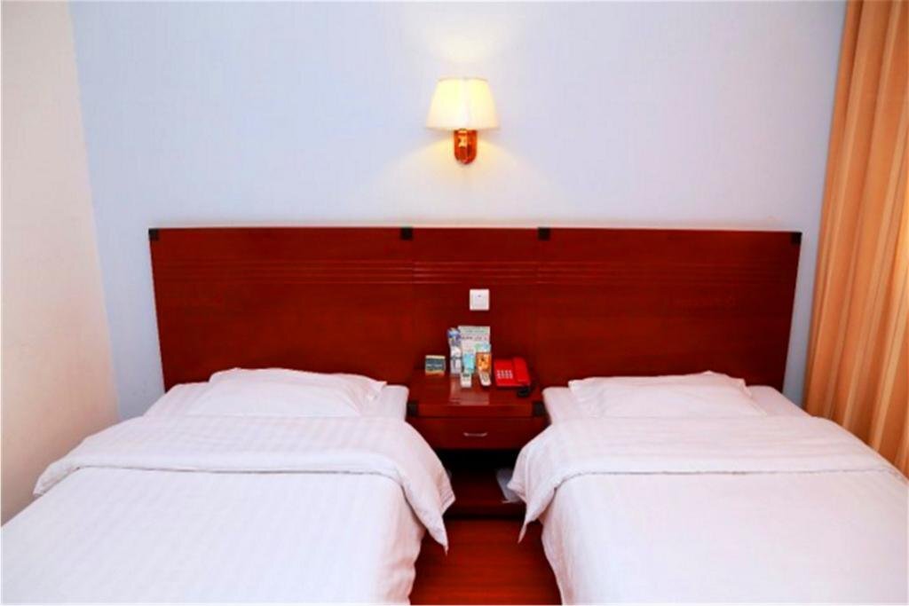 Циньхуандао: Qinhuangdao Shanhaiguan Lutong Hotel