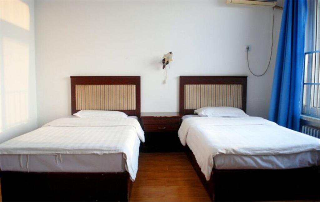 Циньхуандао: Qinhuangdao Shanhaiguan Lutong Hotel