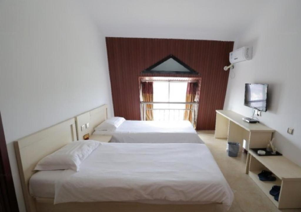 Циньхуандао: Haiyi Business Hotel