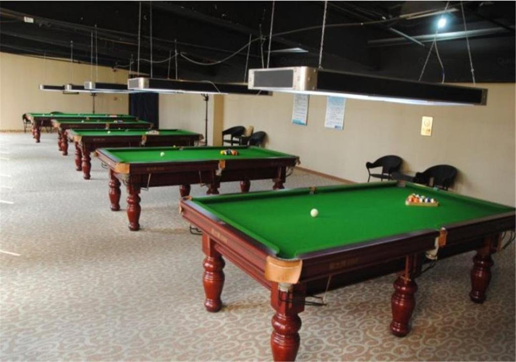 Баодин: Zhuozhou Shuian Huacheng Hotel
