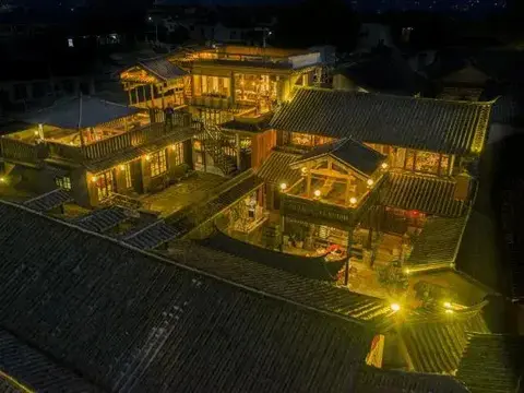 Дали: Woluju Inn
