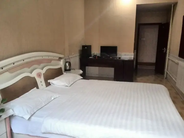 Цзинин: Qufu Lianfang Hotel