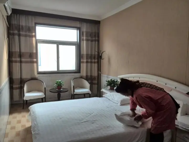 Цзинин: Qufu Lianfang Hotel