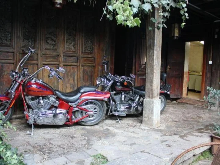 Лицзян: Lijiang Zhaofu Inn