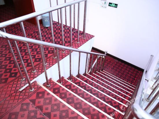 Цзинин: Qufu Kaiyue Hostel