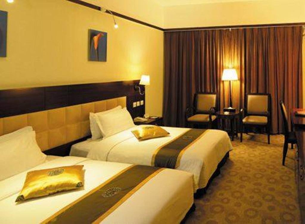 Куньмин: Golden Palace Hotel