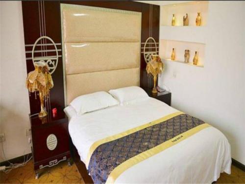 Пекин: Wuai Wulu Hotel Fudun