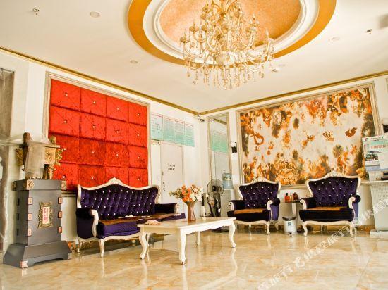Цзинин: Haoting Soho Hotel