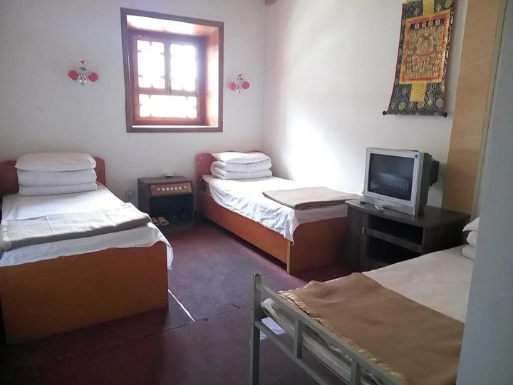 Дабба: Daocheng Xiangpica Inn