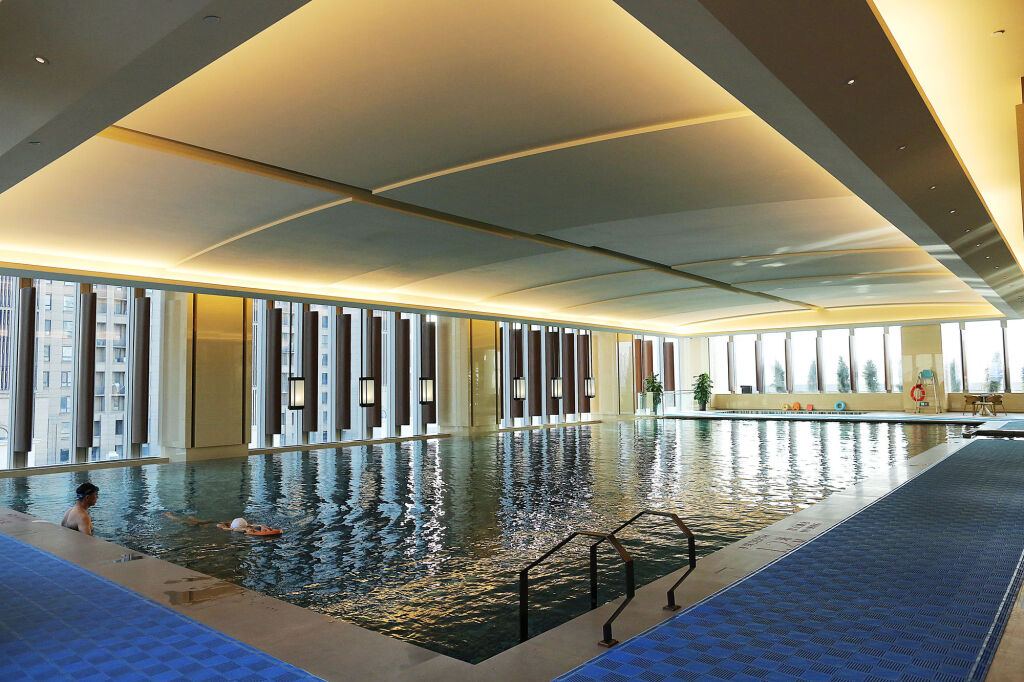 Таншань: Shangri-La Tangshan